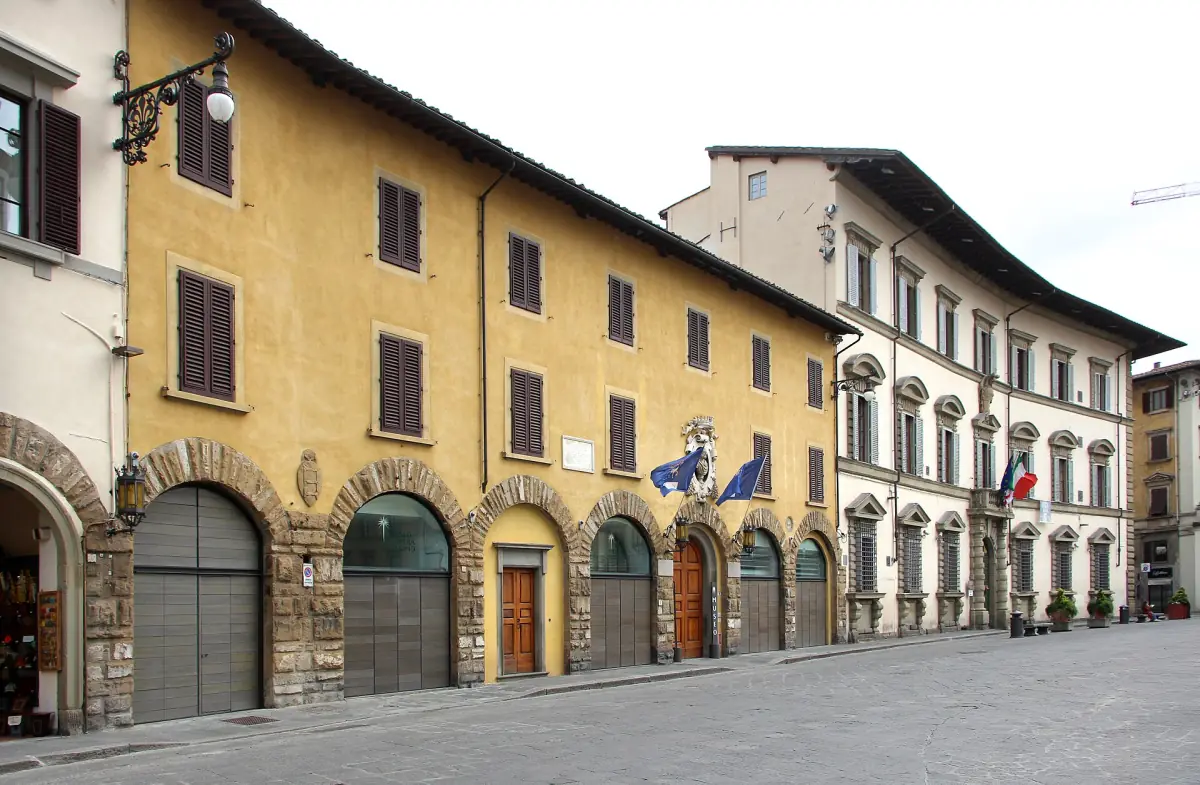 Buildings on Piazza del Duomo
